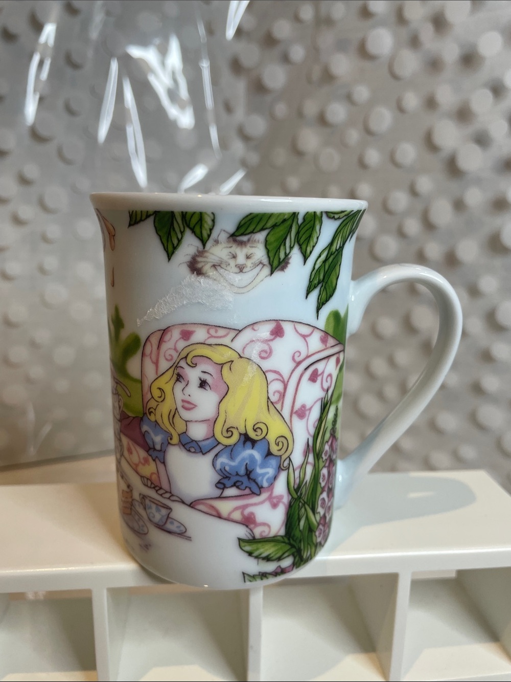Alice in Wonderland Illustrated Porcelain Tea Mug